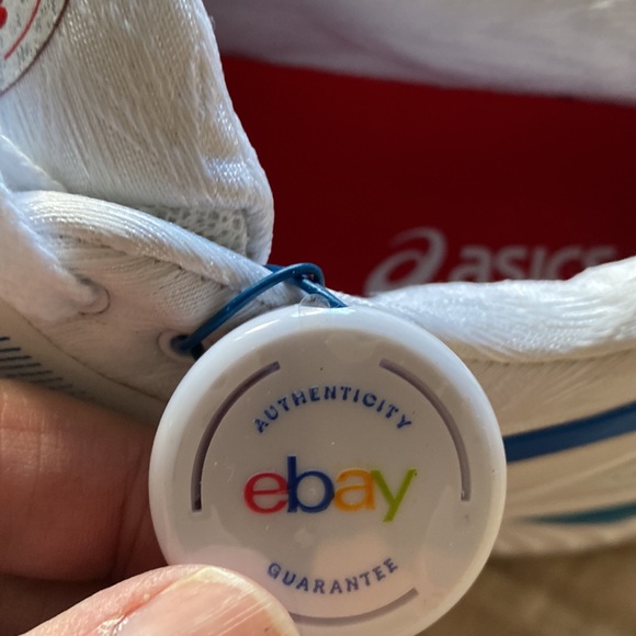 ASICS Gel Nimbus 22 White/Electric Blue nwt size 9 - Picture 8 of 8